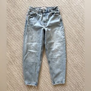 Abercrombie & Fitch The Mom's 80's Jeans High Rise Women's 27/4 Short Blue Denim